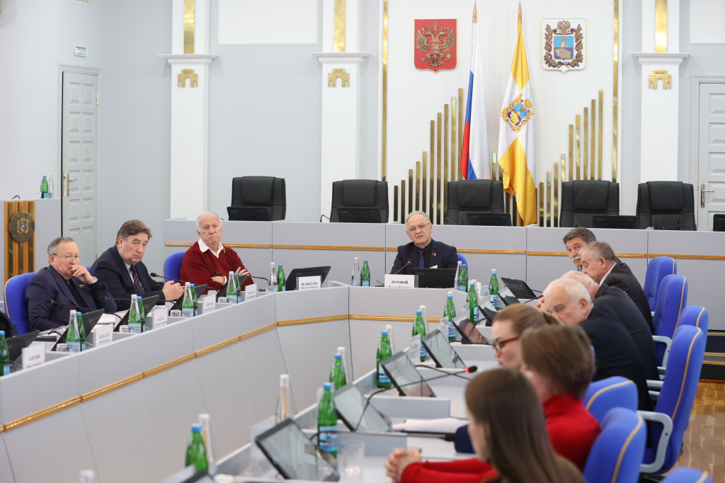 За СИМ необходим контроль: ставропольские законодатели хотят установить ответственность за нарушения при езде на электросамокатах