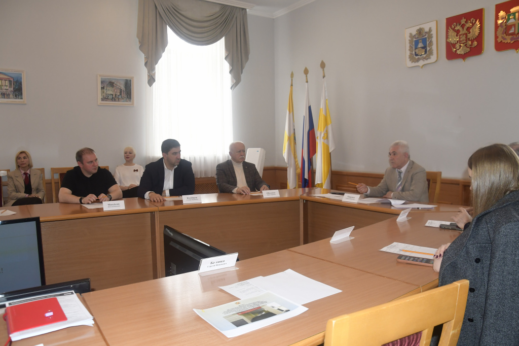 В городской Думе проанализировали отчеты об итогах работы КУМИ за минувший год и об управлении муниципальным имуществом