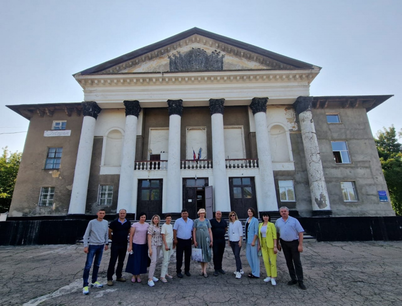 Педагоги Ставрополя и ЛНР обмениваются опытом Педагоги Ставрополя и ЛНР обмениваются опытом