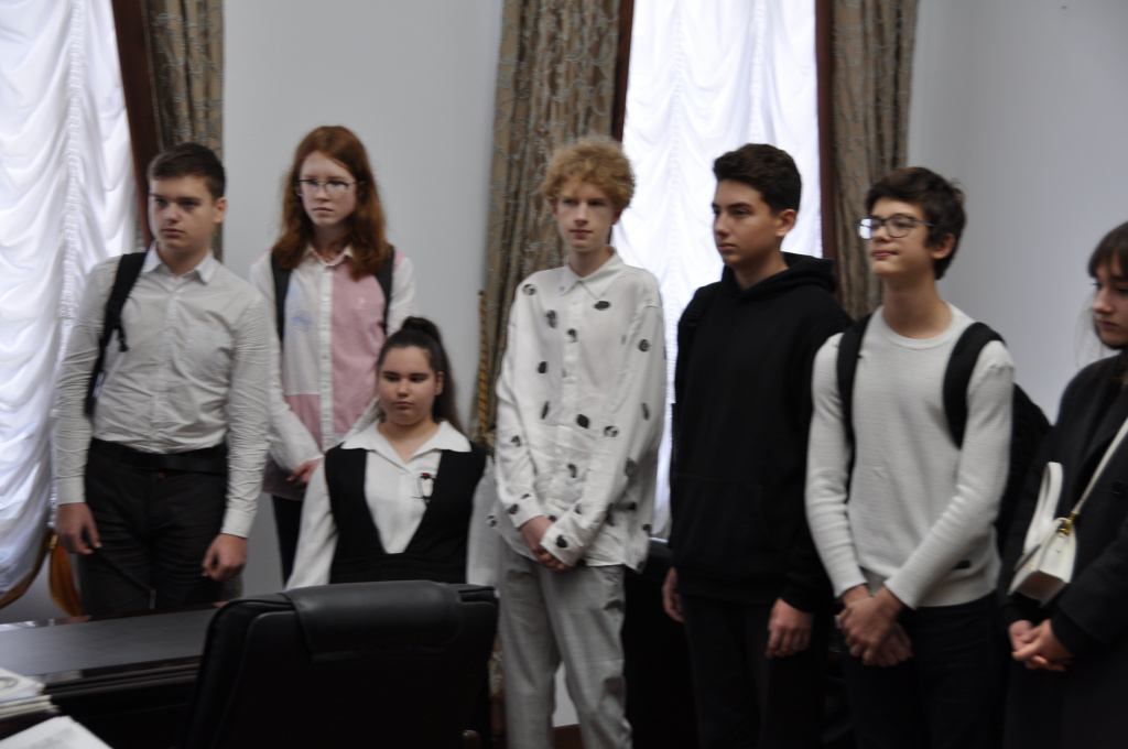 От шестигласной Думы до наших дней: с историей местного самоуправления познакомились ставропольские школьники