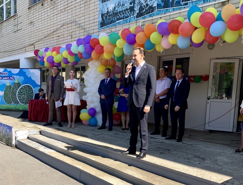 В Ставрополе прозвенели прощальные звонки В Ставрополе прозвенели прощальные звонки