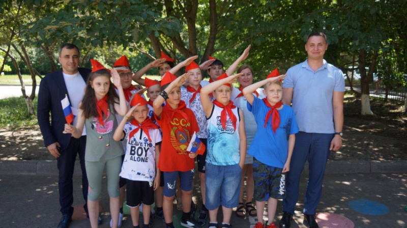 Пионерские будни. Только вперёд! Пионерские будни. Только вперёд!