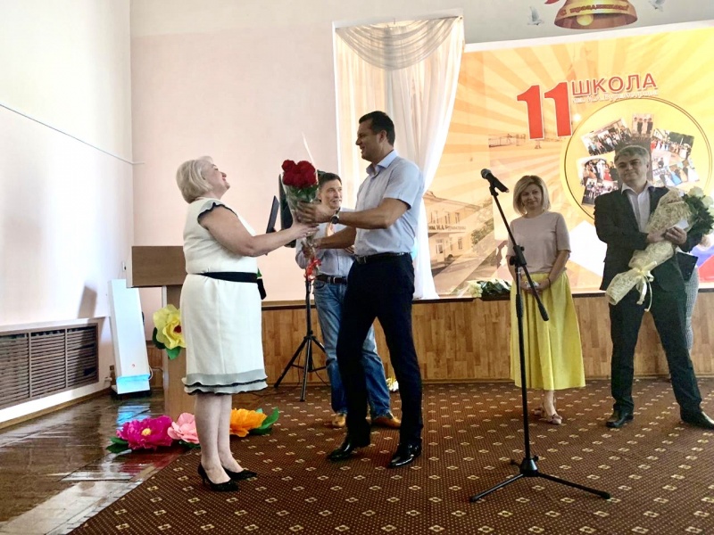 Главный подарок – счастливые улыбки учеников 