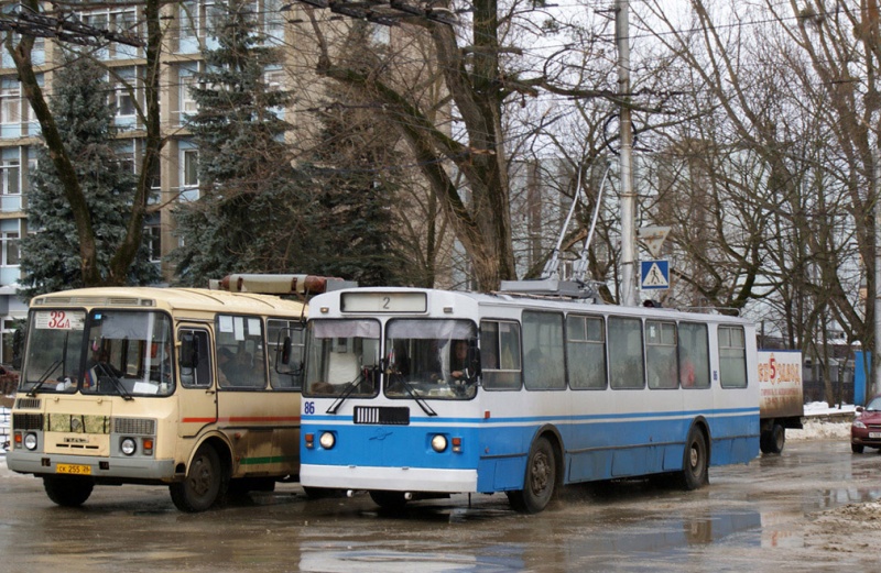 О ПРОБЛЕМАХ ОБЩЕСТВЕННОГО ТРАНСПОРТА 