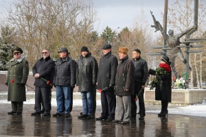 14 декабря в Ставрополе в Сквере Памяти на пересечении проспекта Кулакова и улицы Ленина состоялся митинг, посвященный Дню памяти по погибшим военнослужащим при исполнении воинского долга