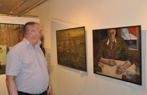17 августа в галерее «Паршин» в Ставрополе в рамках регионального арт-проекта «Объединяющая сила искусства. Герой моего времени» открылась молодежная выставка