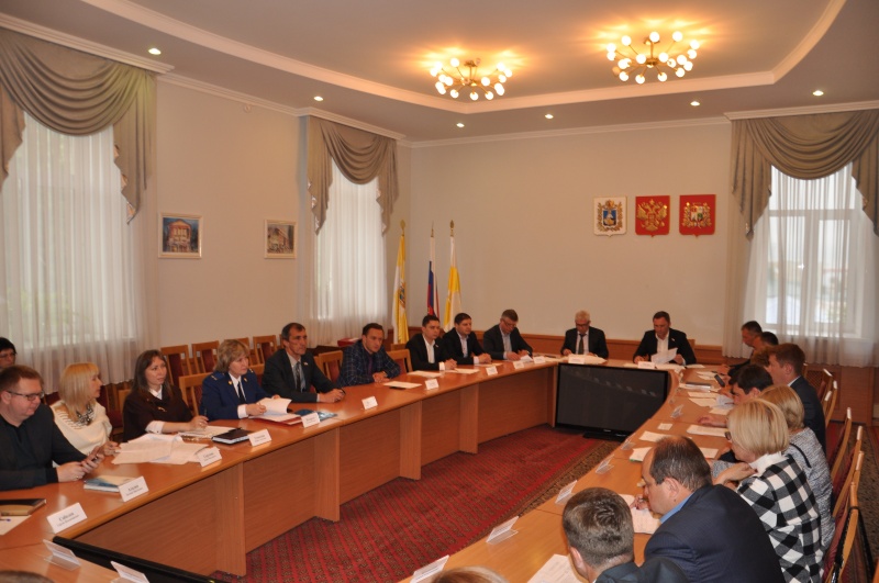 В минувший четверг в Думе состоялось заседание комитета по городскому и жилищно-коммунальному хозяйству