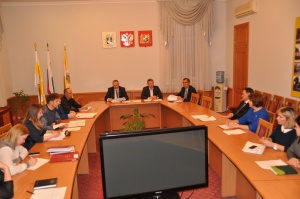 Под председательством Виктора Надеина прошло заседание комитета Ставропольской городской Думы по законности и местному самоуправлению