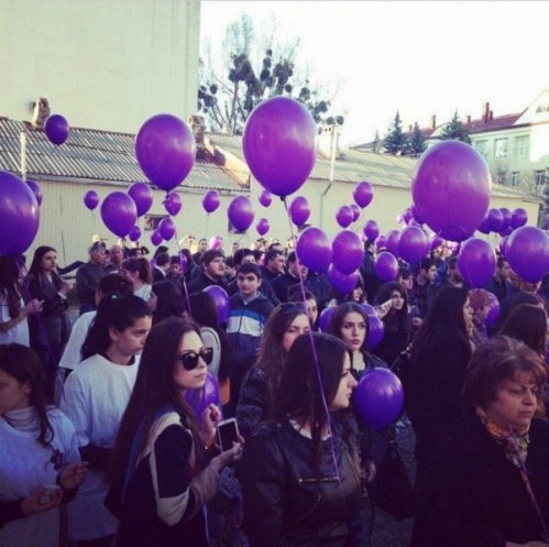 24 апреля во дворе армянской апостольской церкви Ставрополя состоялся митинг, посвященный памяти жертв геноцида армянского народа в Османской империи