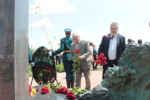 В Михайловске торжественно открыта скульптурная композиция «Слава российским адмиралам»